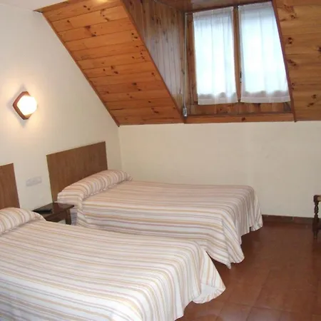 Castieru Hotel Escunhau